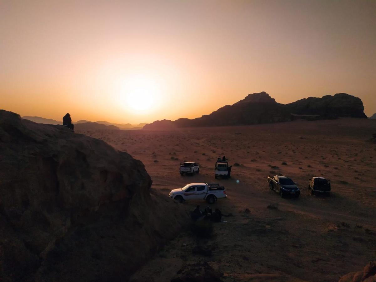 Omar Ghazi Camp Hotel Wadi Rum Exterior photo
