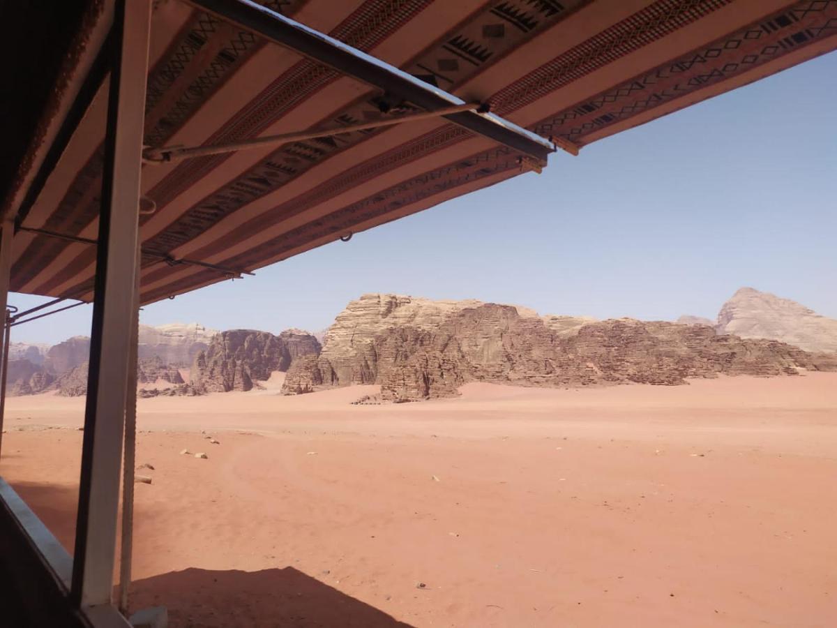 Omar Ghazi Camp Hotel Wadi Rum Exterior photo