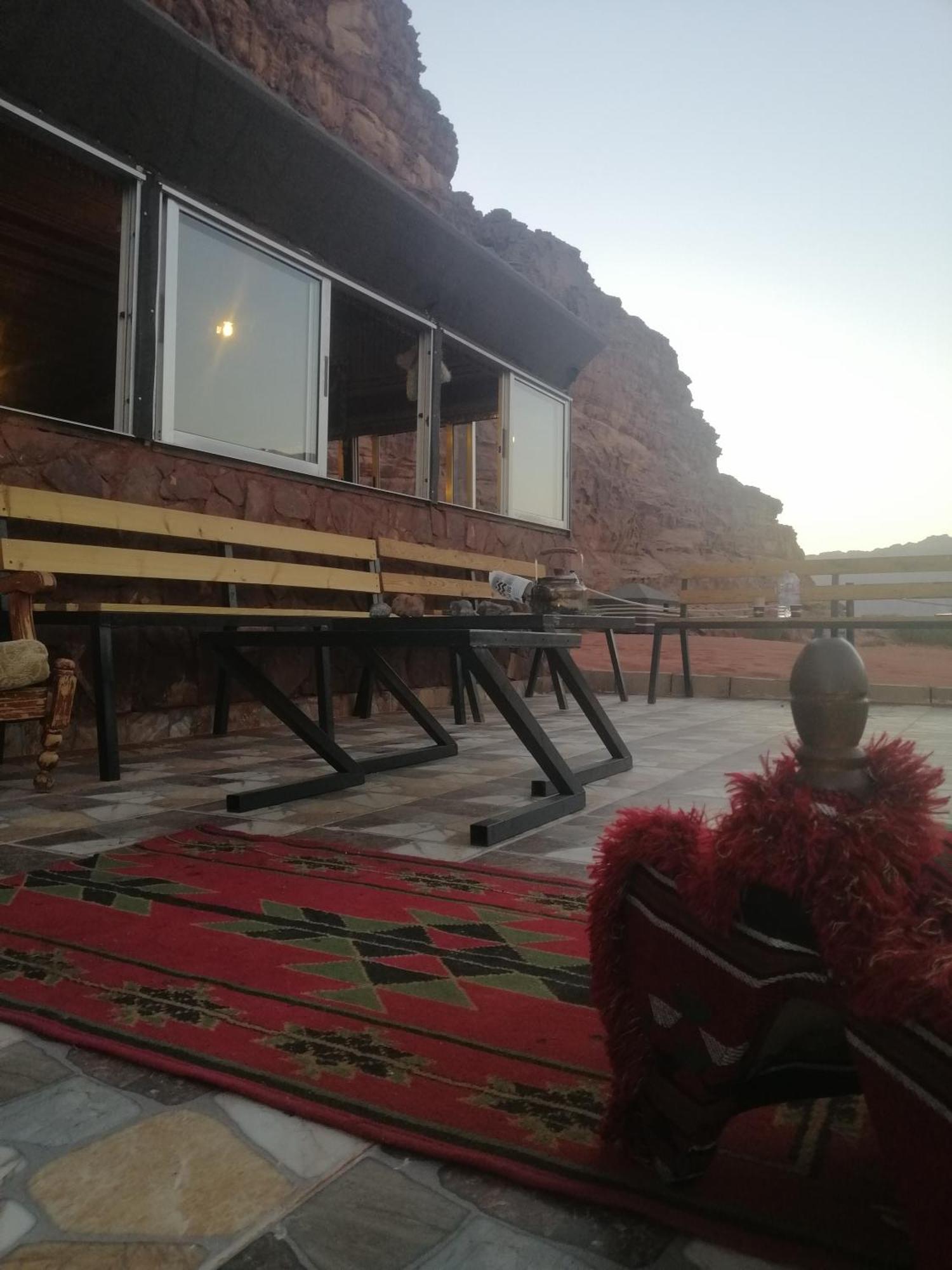 Omar Ghazi Camp Hotel Wadi Rum Exterior photo